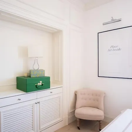 Infiniteview * Capri